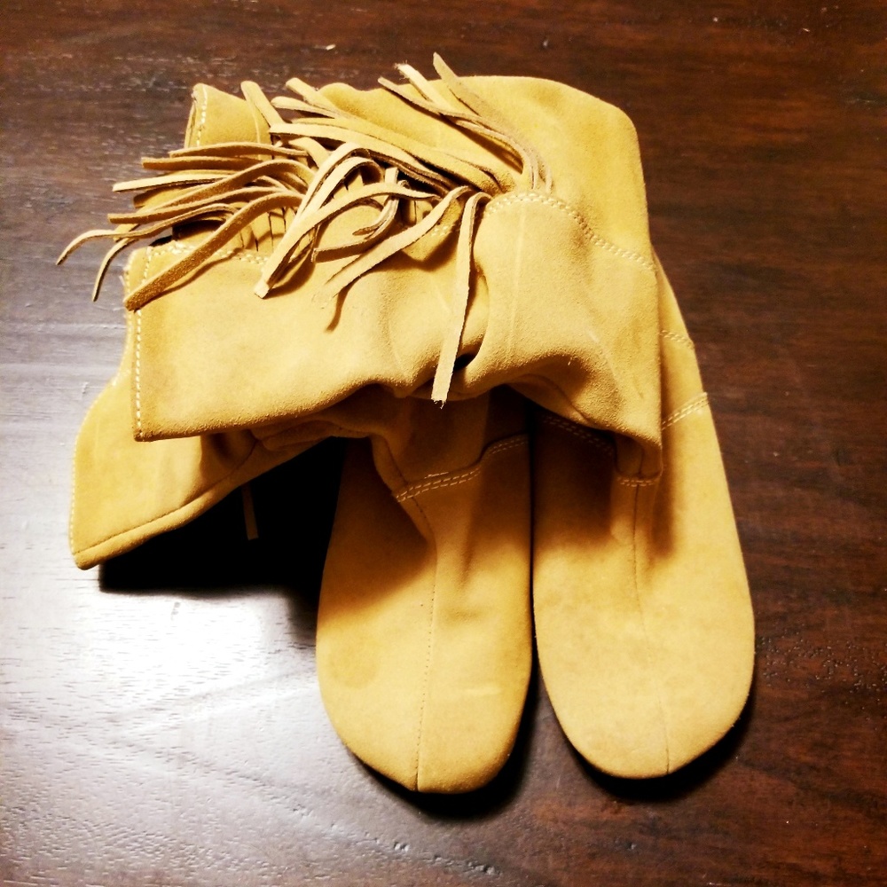 Fringe Leather Boots